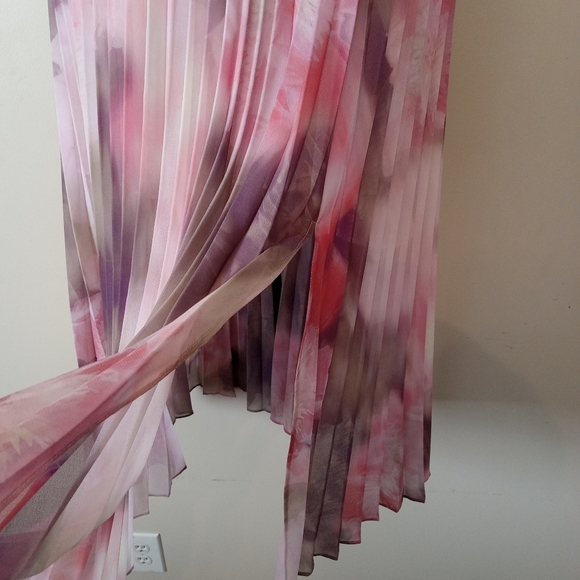 Ted Baker Loulous Cross Front Pleated Dress with Knit Bodice Coral Size 2 - Picture 6 of 15